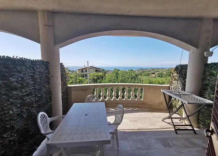 בית נופש Brace *